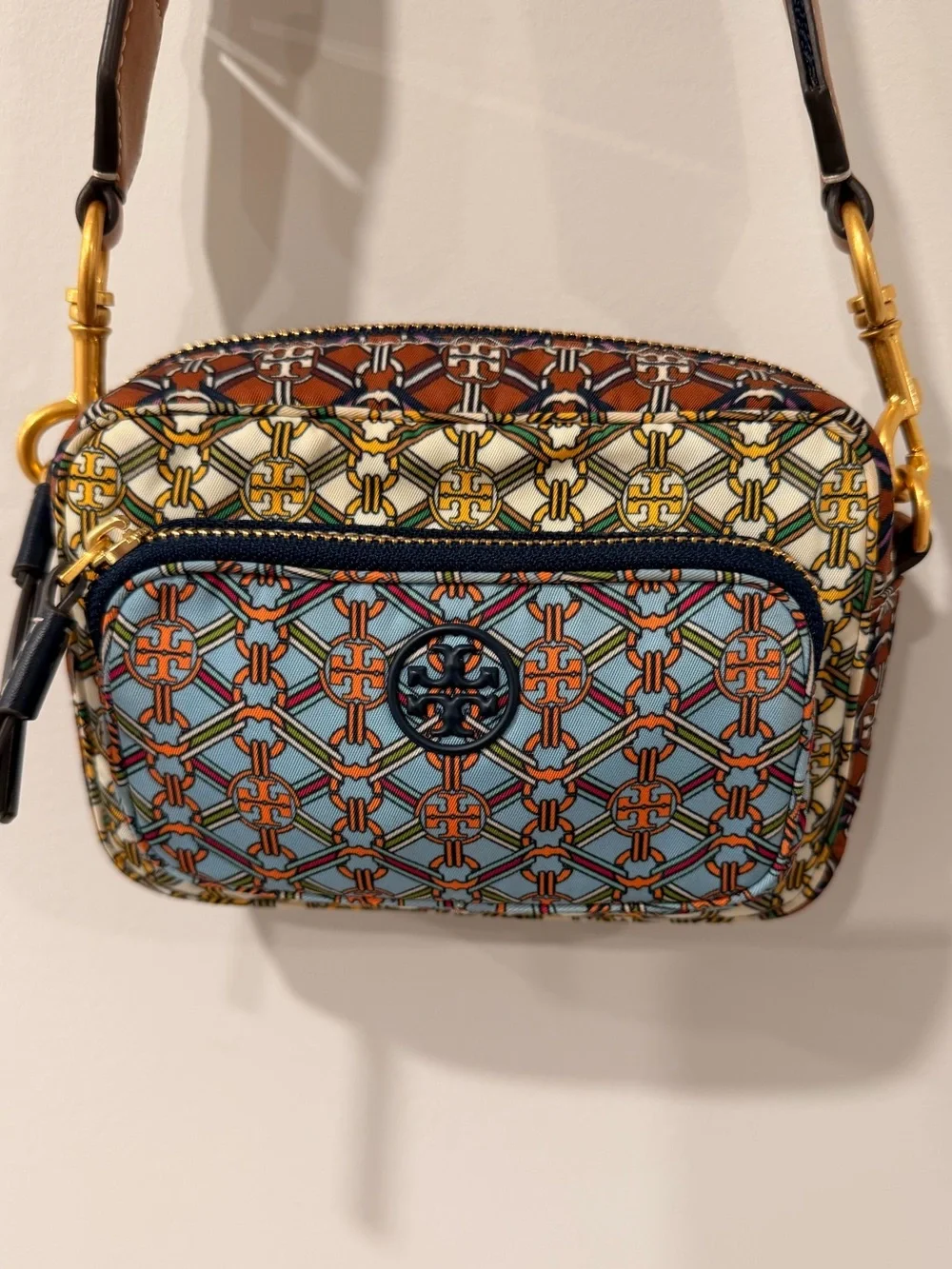 Tory Burch excellent pre